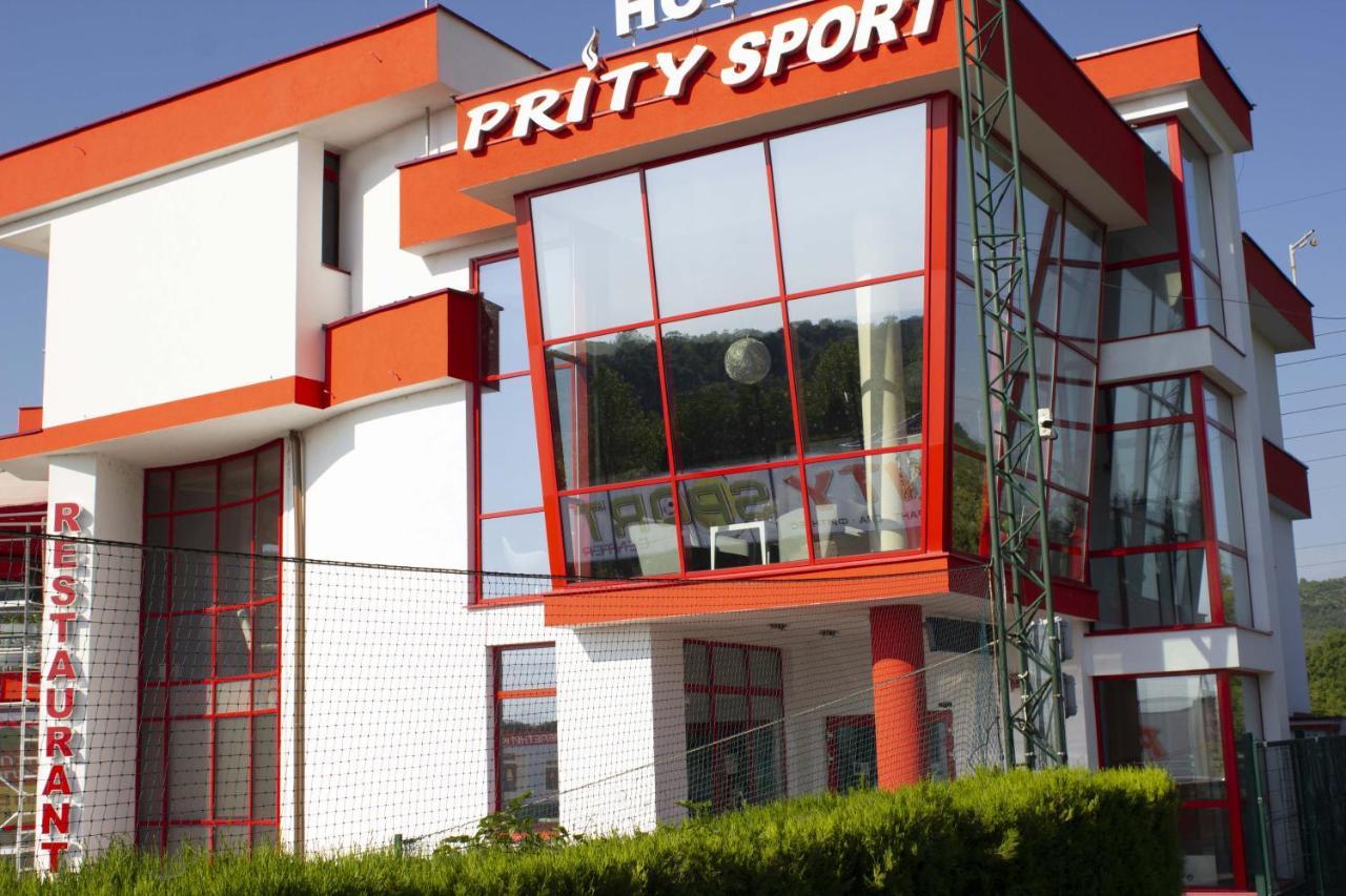 Prity Sport Botique Hotel Gorna Oryakhovitsa Exterior photo